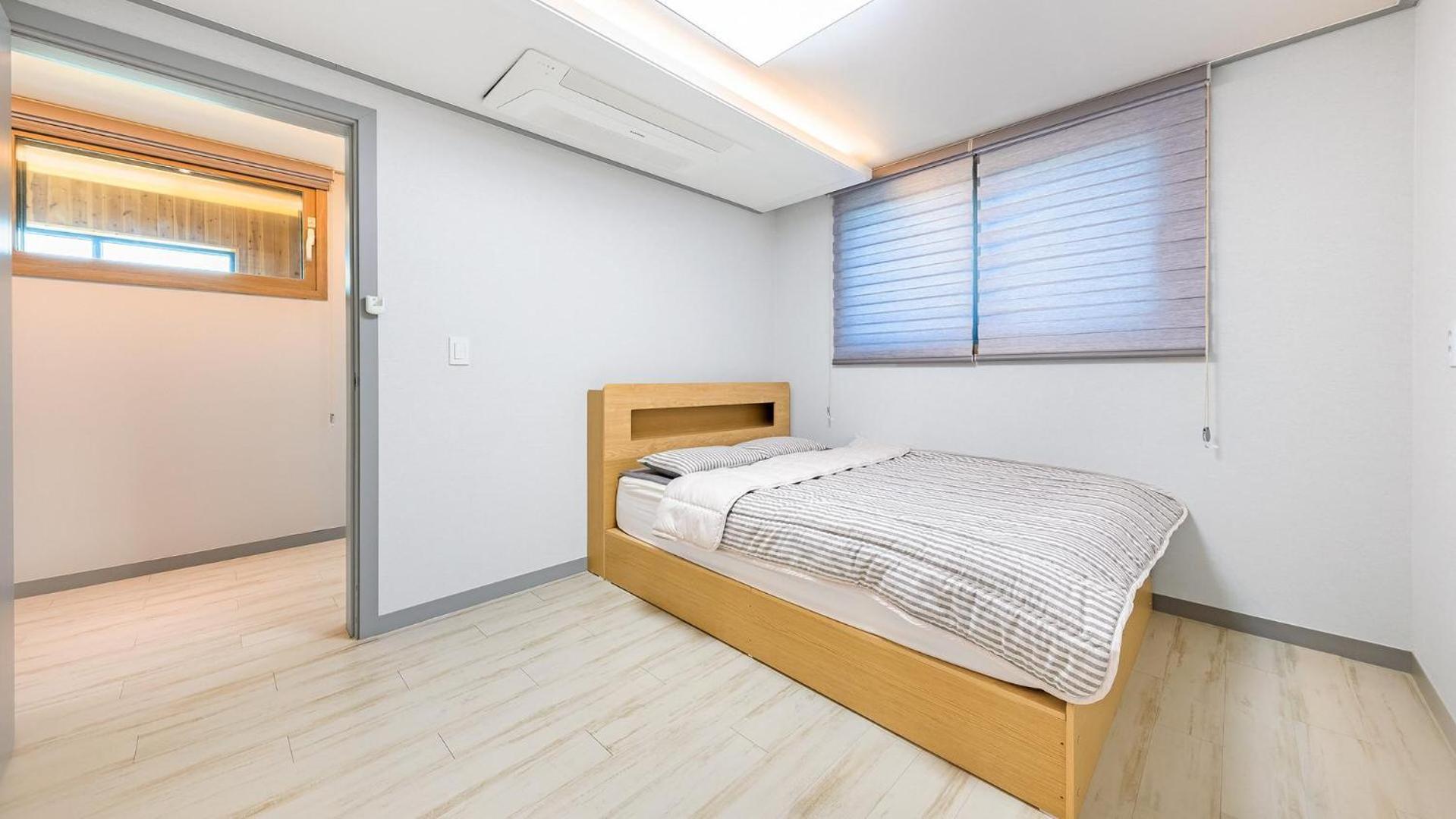 Daebudo Juni Pension Ansan Room photo